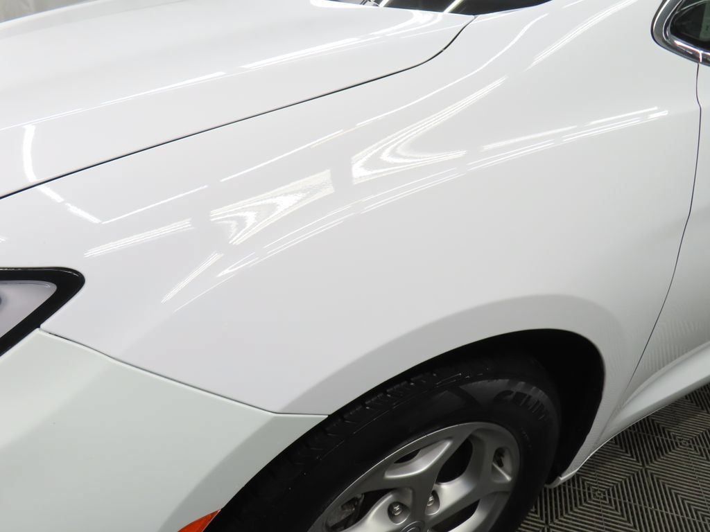 Used 2024 Chrysler Pacifica Limited FWD image 43