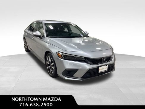 Used 2024 Honda Civic EX-L image 1