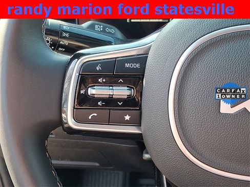 Used 2025 Kia Sorento S w/ Panoramic Sunroof Package image 22