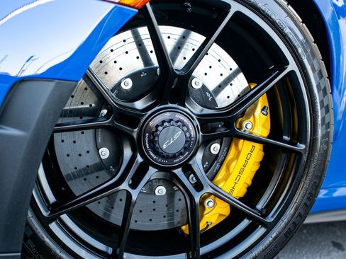 Used 2025 Porsche 911 GT3 RWD image 4