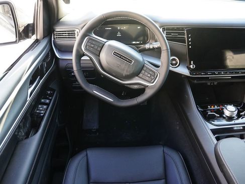 New 2026 Jeep Grand Wagoneer Limited image 15