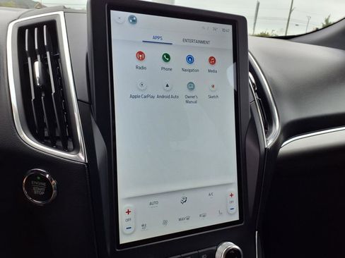 Used 2022 Ford Edge Titanium w/ Equipment Group 301A image 12