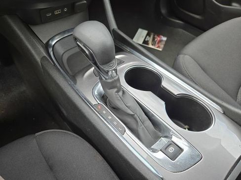Used 2024 Chevrolet Malibu LT FWD image 15