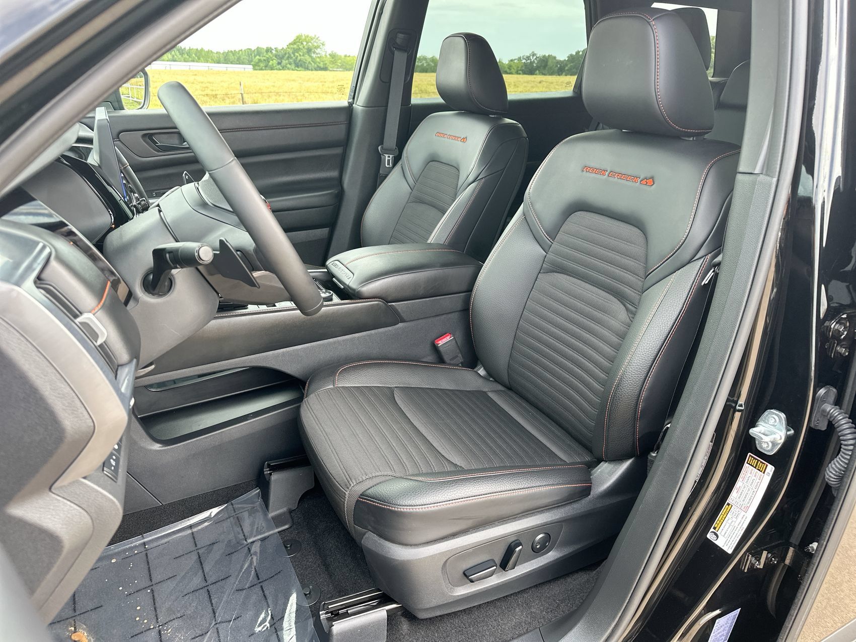 Used 2026 Nissan Pathfinder Rock Creek AWD/4WD image 11