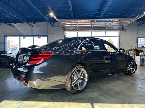 Used 2019 Mercedes-Benz S 560 4MATIC Sedan image 3