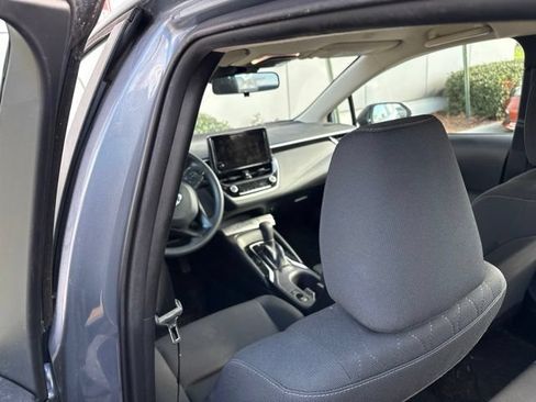 Used 2023 Toyota Corolla LE FWD image 15