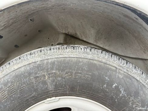 Used 2024 GMC Savana 2500 w/ Driver Convenience Package image 17