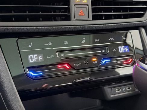 New 2026 Volkswagen Jetta SE image 17