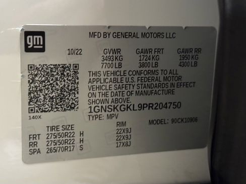 Used 2023 Chevrolet Suburban High Country w/ Advanced Technology Package image 37