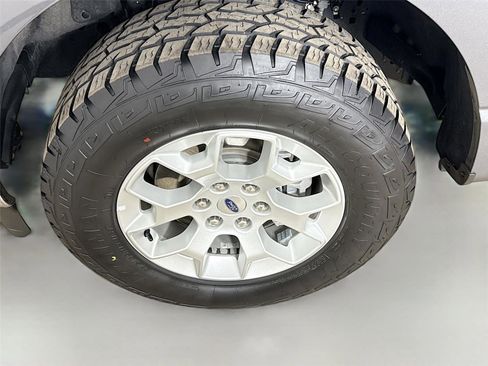 Used 2023 Ford F150 XLT AWD/4WD image 28