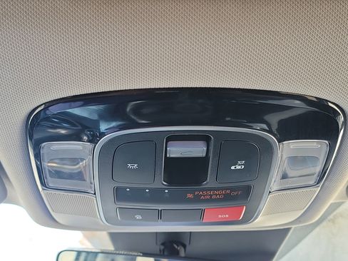 Used 2024 Hyundai Tucson Limited image 27