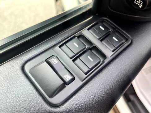 Used 2006 Land Rover Range Rover Sport HSE image 25