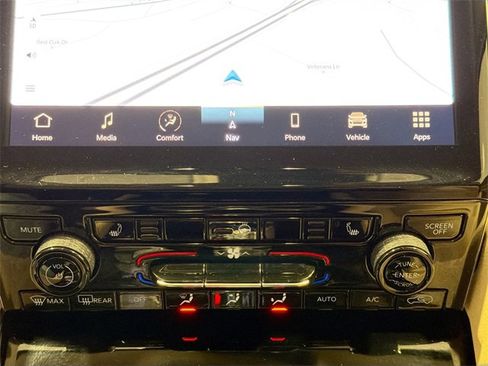 Used 2021 Jeep Grand Cherokee L Limited image 14