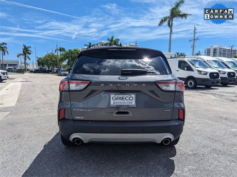 Used 2021 Ford Escape Titanium image 14