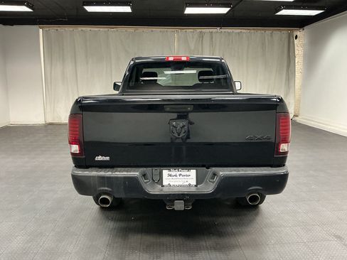 Used 2015 RAM 1500 Express w/ Black Ram 1500 Express Group AWD/4WD image 4