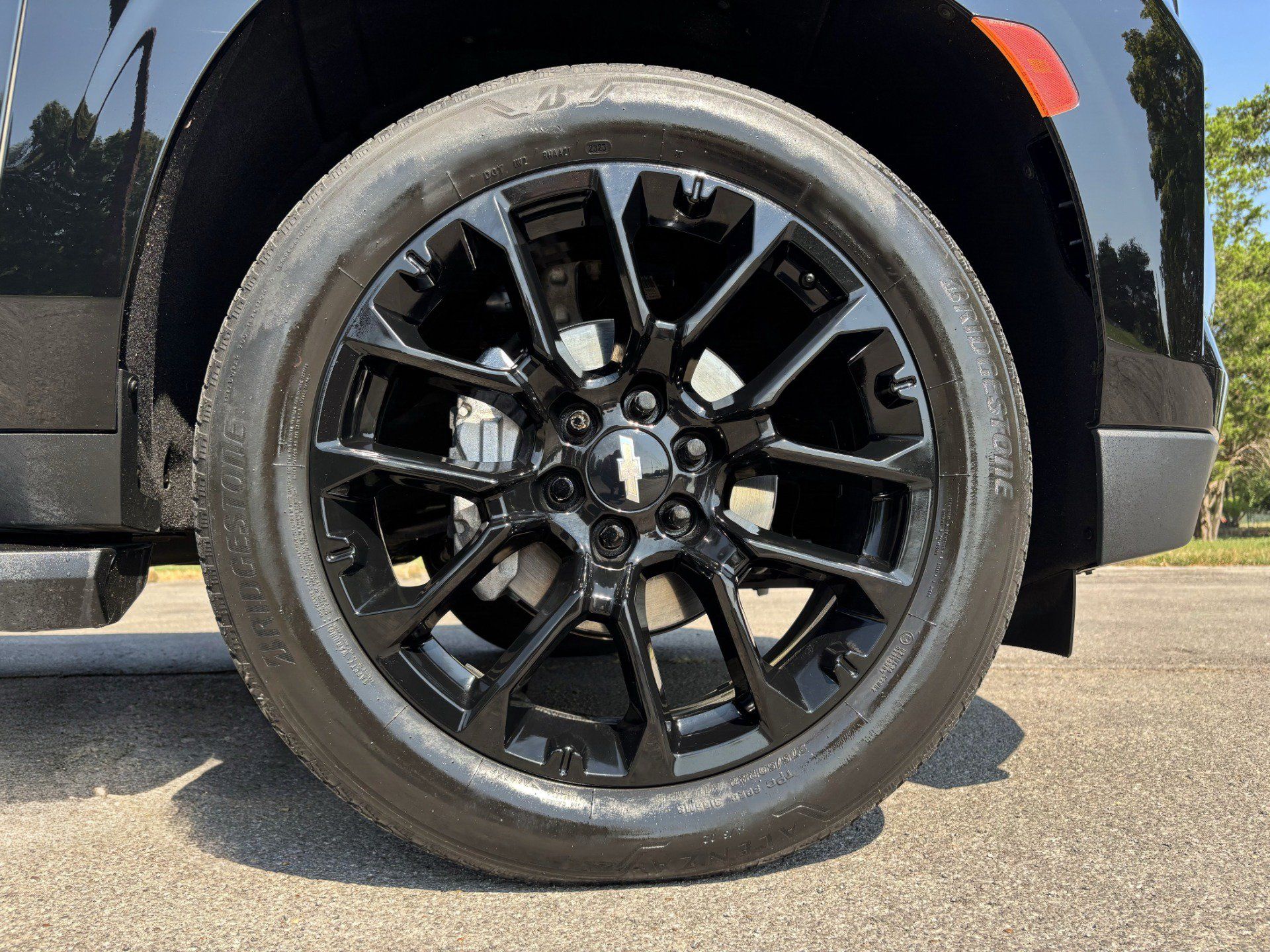 Used 2023 Chevrolet Suburban RST w/ Sport Performance Package AWD/4WD image 61