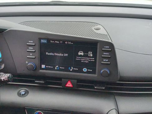 Certified 2025 Hyundai Elantra Sport FWD image 16