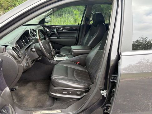 Used 2015 Buick Enclave Leather FWD image 9