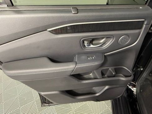 Used 2023 Honda Pilot Elite image 35