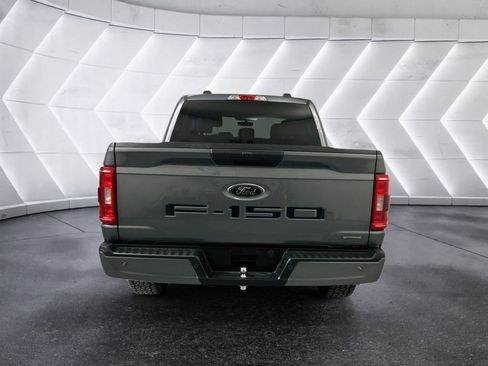 Used 2022 Ford F150 XL w/ STX Black Appearance Package RWD image 5