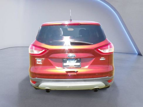 Used 2016 Ford Escape SE AWD/4WD image 6