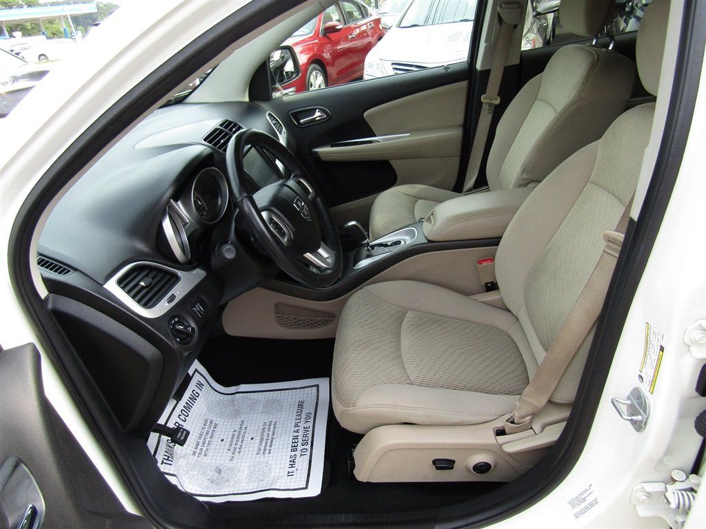 Used 2014 Dodge Journey SXT w/ Quick Order Package 22C FWD image 11