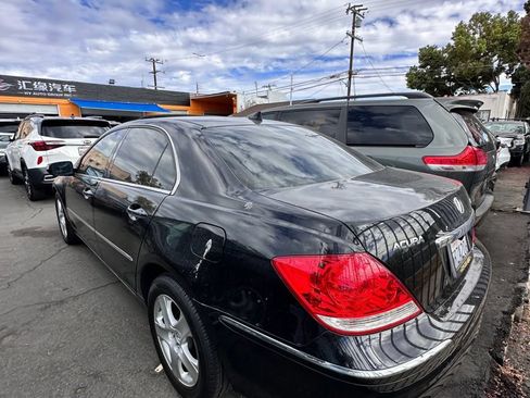 Used 2005 Acura RL AWD/4WD image 3