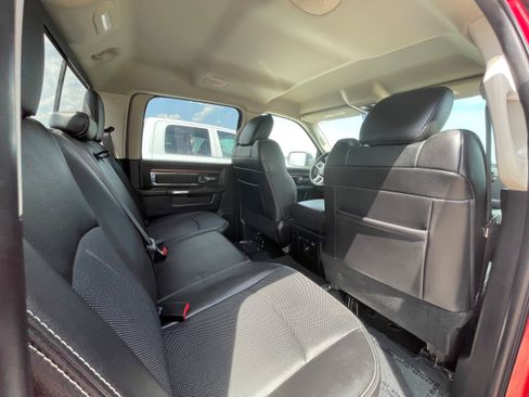 Used 2016 RAM 1500 Laramie w/ Convenience Group AWD/4WD image 24