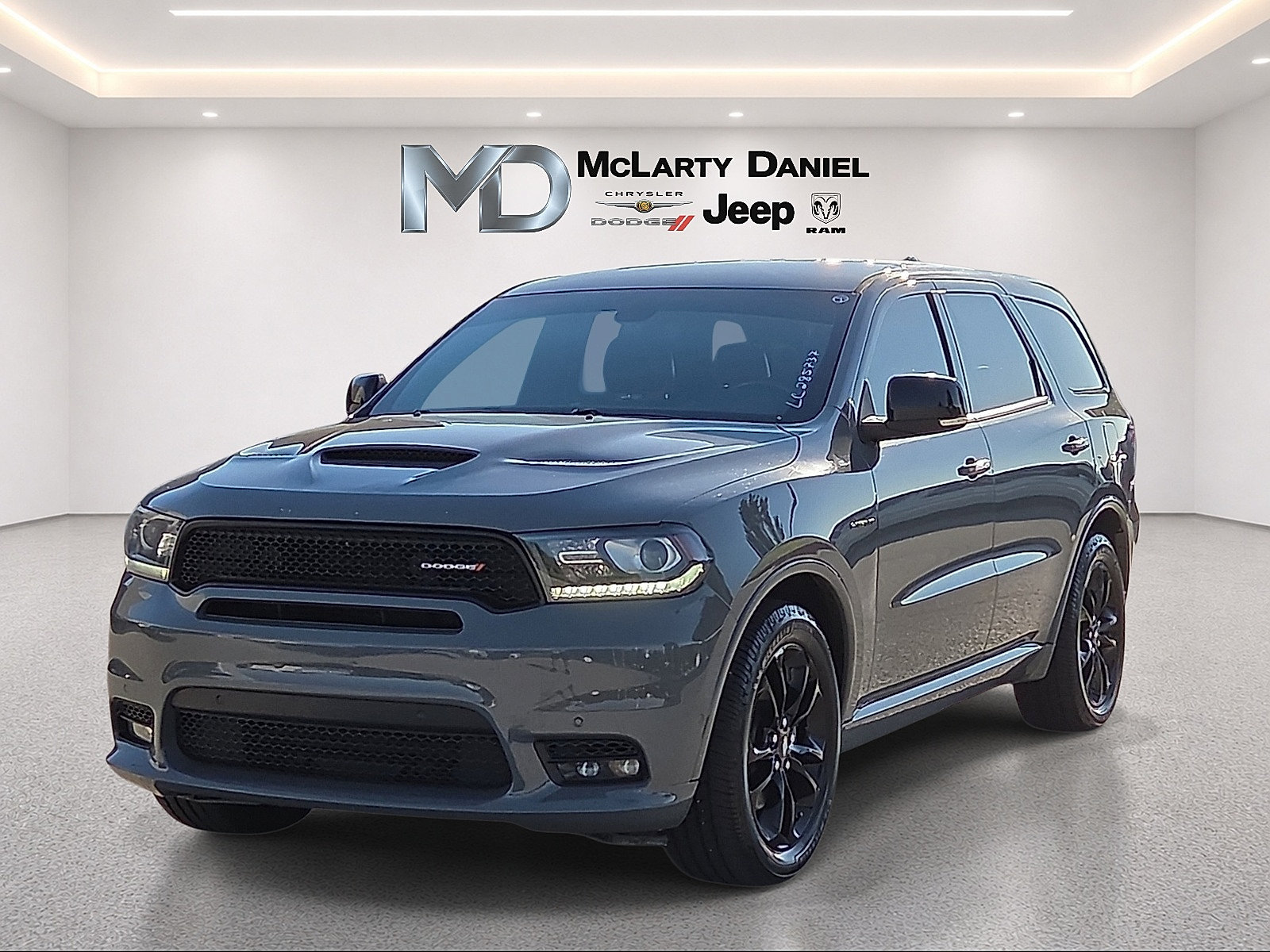 Used 2020 Dodge Durango R/T w/ Blacktop Package RWD image 2