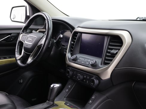 Used 2019 GMC Acadia Denali AWD/4WD image 43