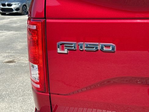 Used 2015 Ford F150 XLT w/ Equipment Group 301A Mid RWD image 10