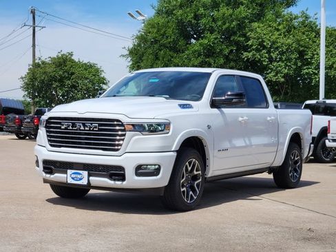 New 2026 RAM 1500 Laramie AWD/4WD image 2