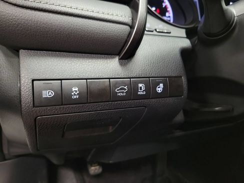 Used 2024 Toyota Camry SE FWD image 26