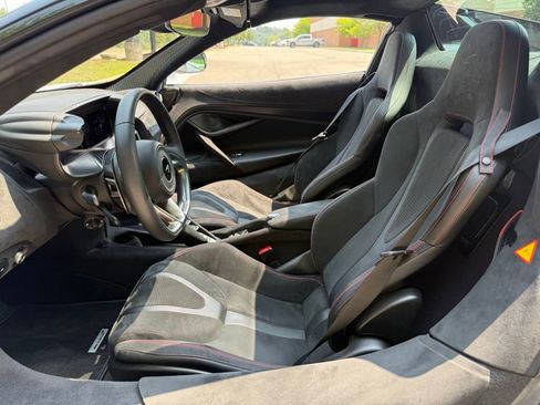 Used 2024 McLaren 750S Spider image 48