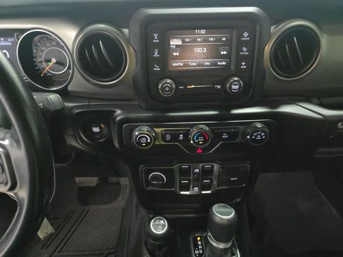 Used 2020 Jeep Gladiator Sport w/ Quick Order Package 24S image 6