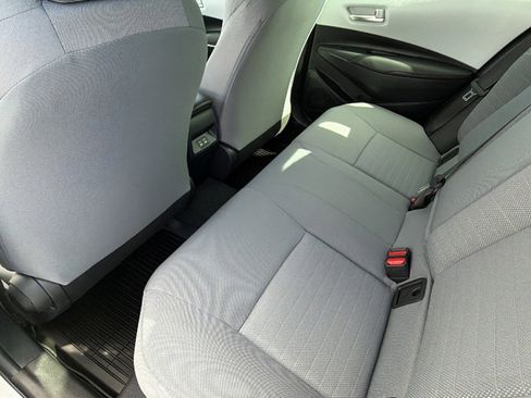 Certified 2025 Toyota Corolla SE w/ Convenience Package image 24