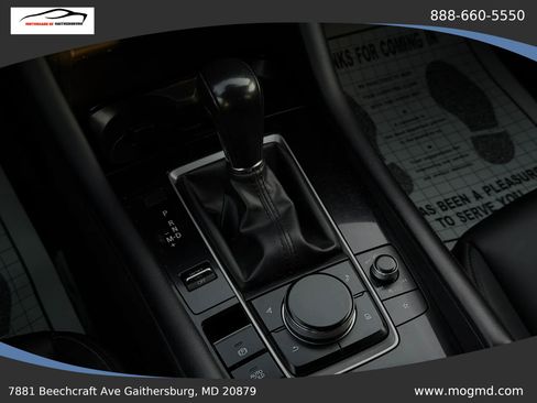 Used 2024 MAZDA MAZDA3 s FWD image 29