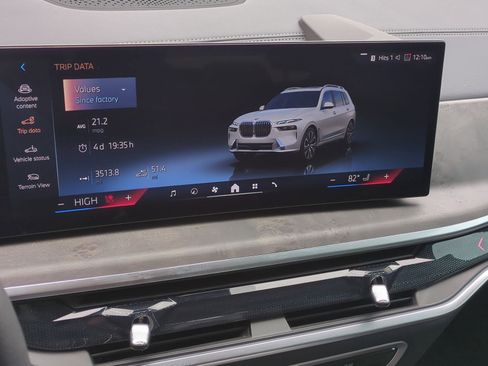 Used 2026 BMW X7 xDrive40i image 22