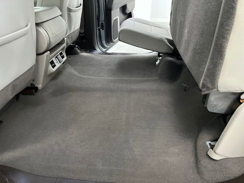 Used 2024 Chevrolet Silverado 2500 LT image 14