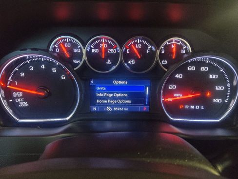 Used 2021 Chevrolet Silverado 1500 LT RWD image 23