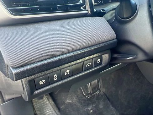 Used 2025 Toyota Camry LE FWD image 24
