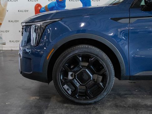 New 2025 Kia Sorento SX image 17