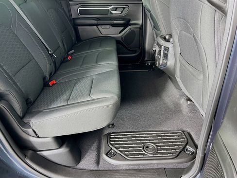 New 2026 RAM 1500 Big Horn AWD/4WD image 24