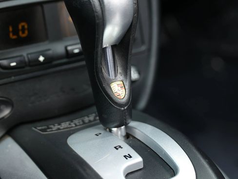 Used 2005 Porsche 911 Turbo image 41