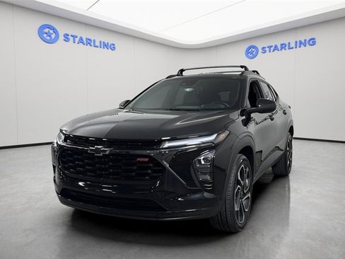 Used 2024 Chevrolet Trax RS w/ Driver Confidence Package image 16