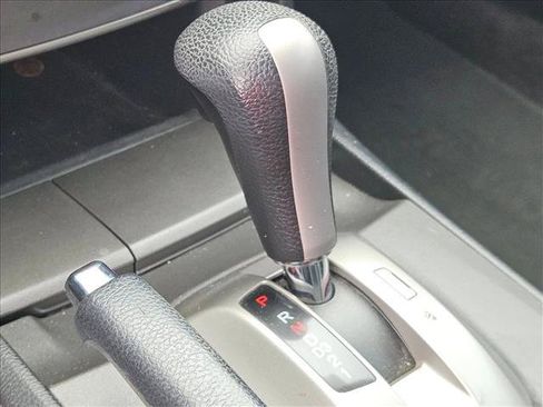 Used 2012 Honda Accord LX image 13