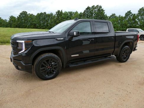 New 2026 GMC Sierra 1500 Elevation w/ Elevation Premium Package AWD/4WD image 10