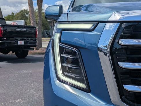 New 2026 GMC Yukon Elevation w/ Elevation Premium Package AWD/4WD image 10