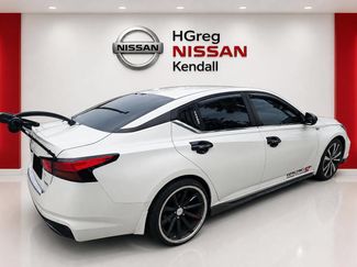 Used 2022 Nissan Altima 2.0 SR FWD video 2