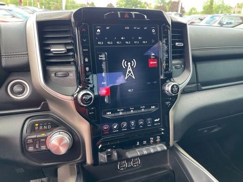 Used 2020 RAM 1500 Laramie AWD/4WD image 23